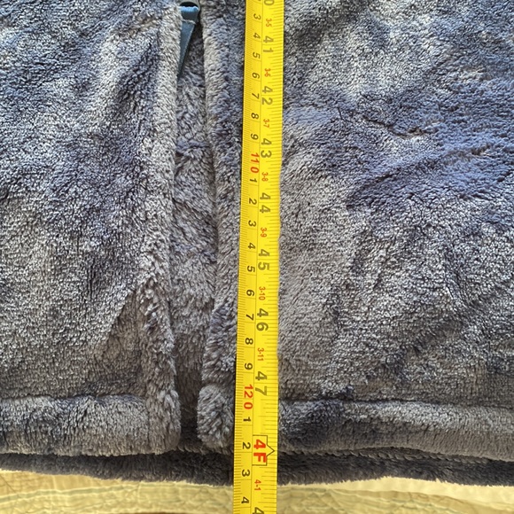 LL Bean Wicked Plush Robe - Picture 5 of 16